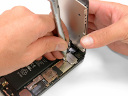 iPhone 5 : comment changer vous-même la batterie ou remplacer l'écran fissuré ? 17