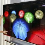 LG 55EA9800 : la TV OLED incurvée 55 pouces débarque en Europe ! 2