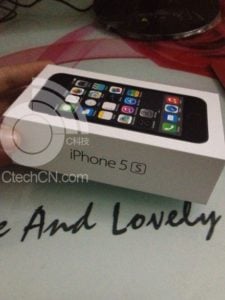 iPhone 5S coffret officiel photo