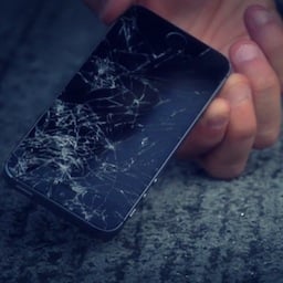 iPhone 5S crash test